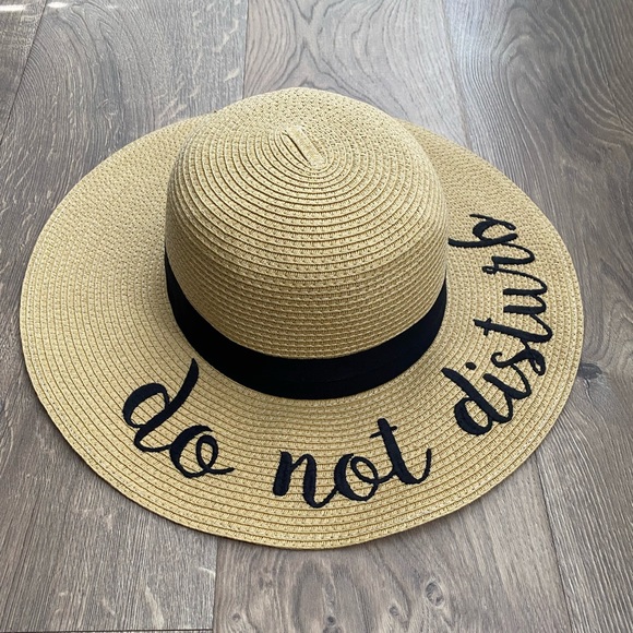 Accessories - Floppy Hat